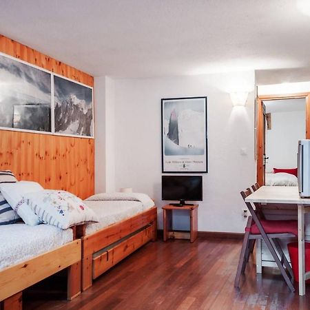 Hintown La Villette Courmayuer Hotel Courmayeur Eksteriør billede